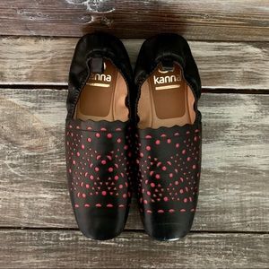 Kanna Black Flats with Red Inlay Details